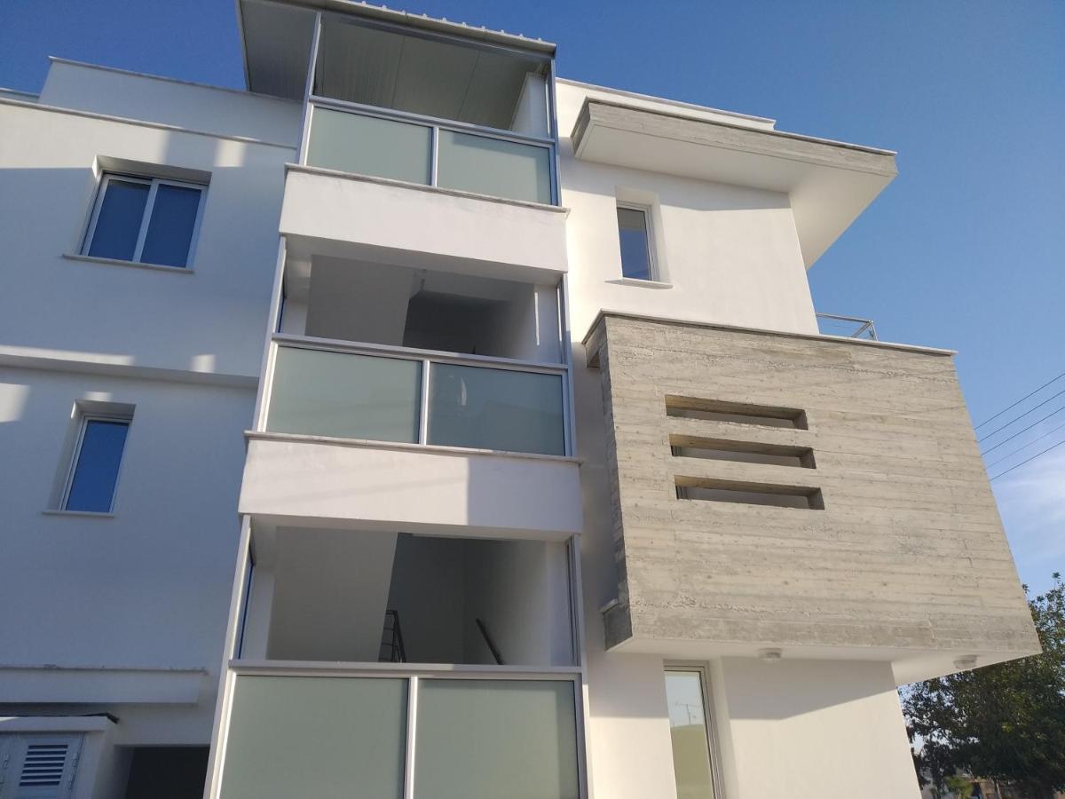 Dream- Downtown-Studios Paphos ภายนอก รูปภาพ
