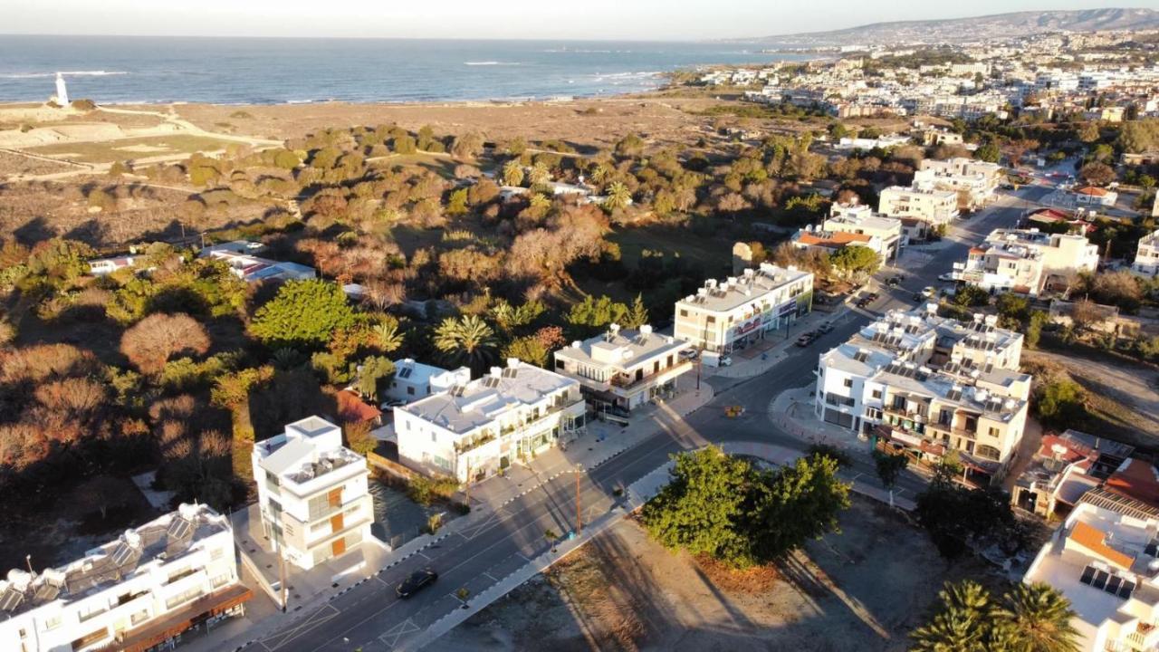 Dream- Downtown-Studios Paphos ภายนอก รูปภาพ