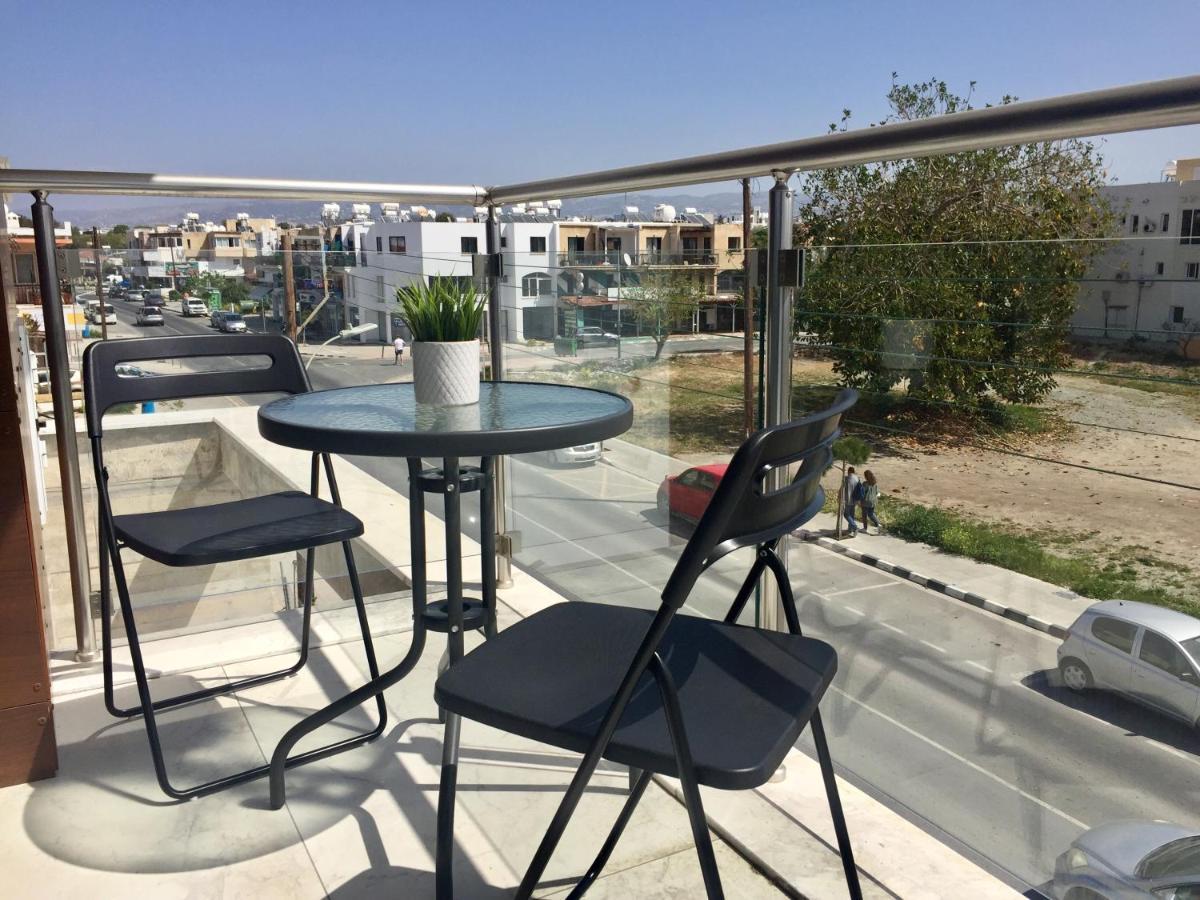 Dream- Downtown-Studios Paphos ภายนอก รูปภาพ