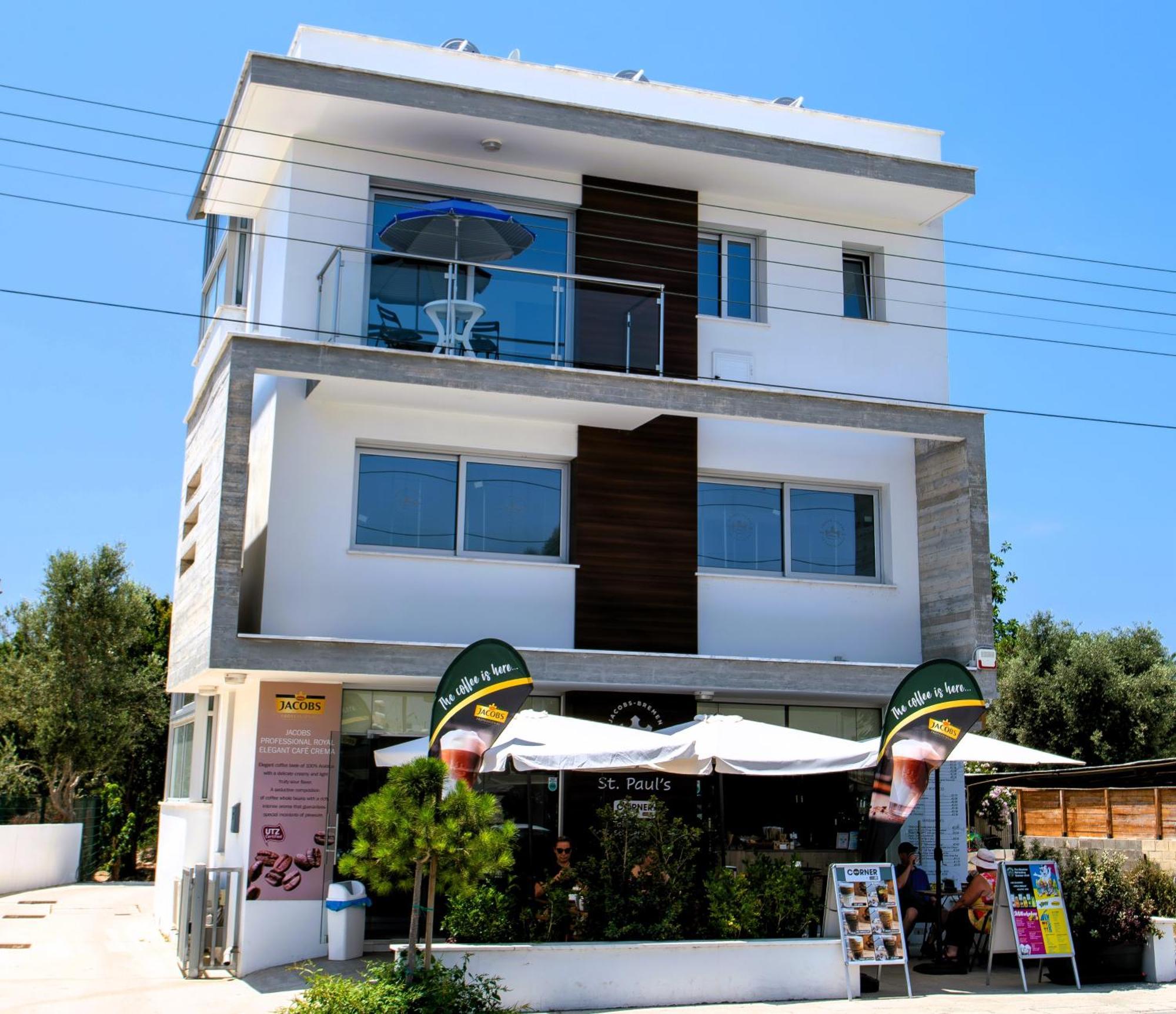 Dream- Downtown-Studios Paphos ภายนอก รูปภาพ