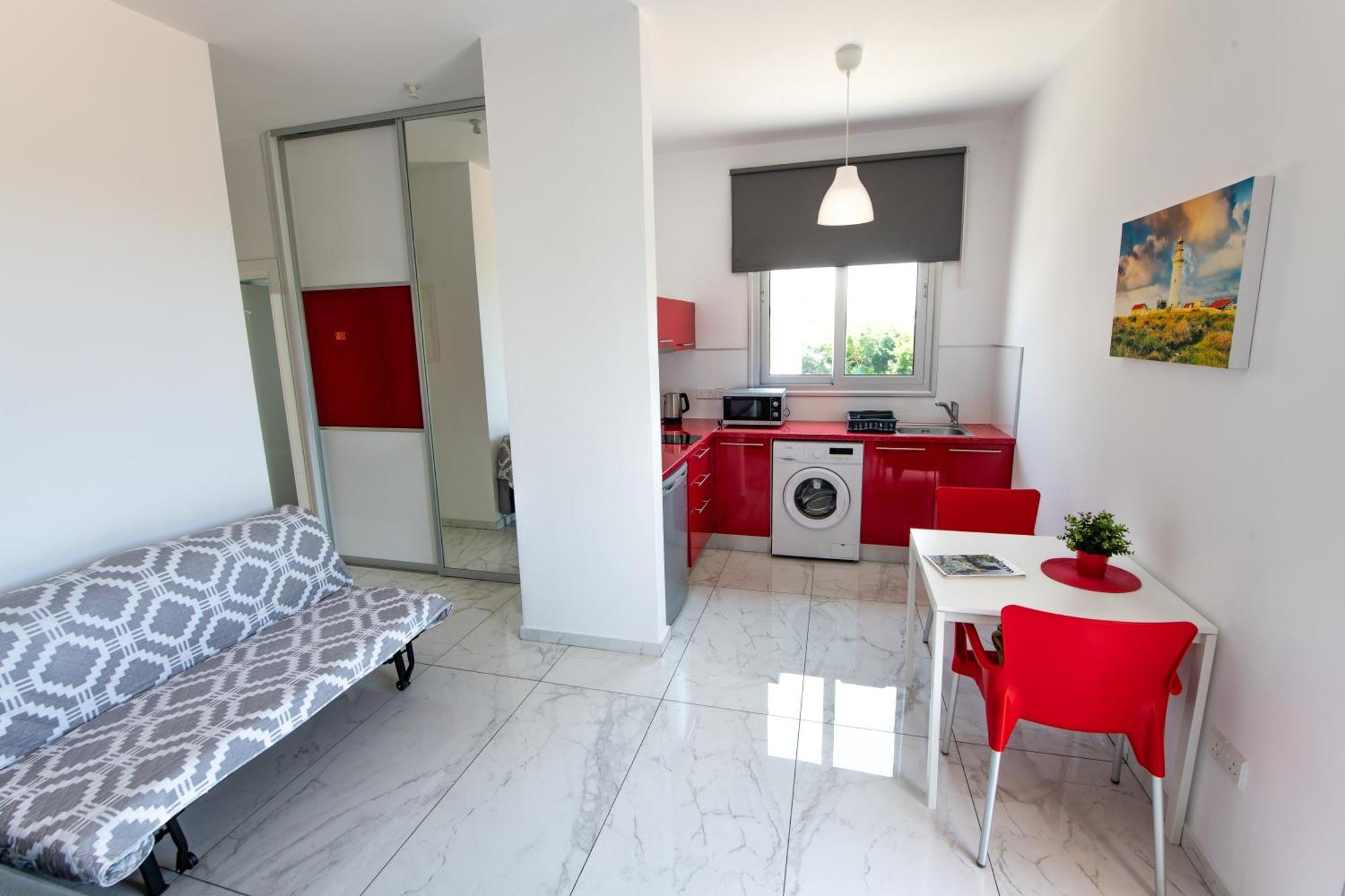 Dream- Downtown-Studios Paphos ภายนอก รูปภาพ