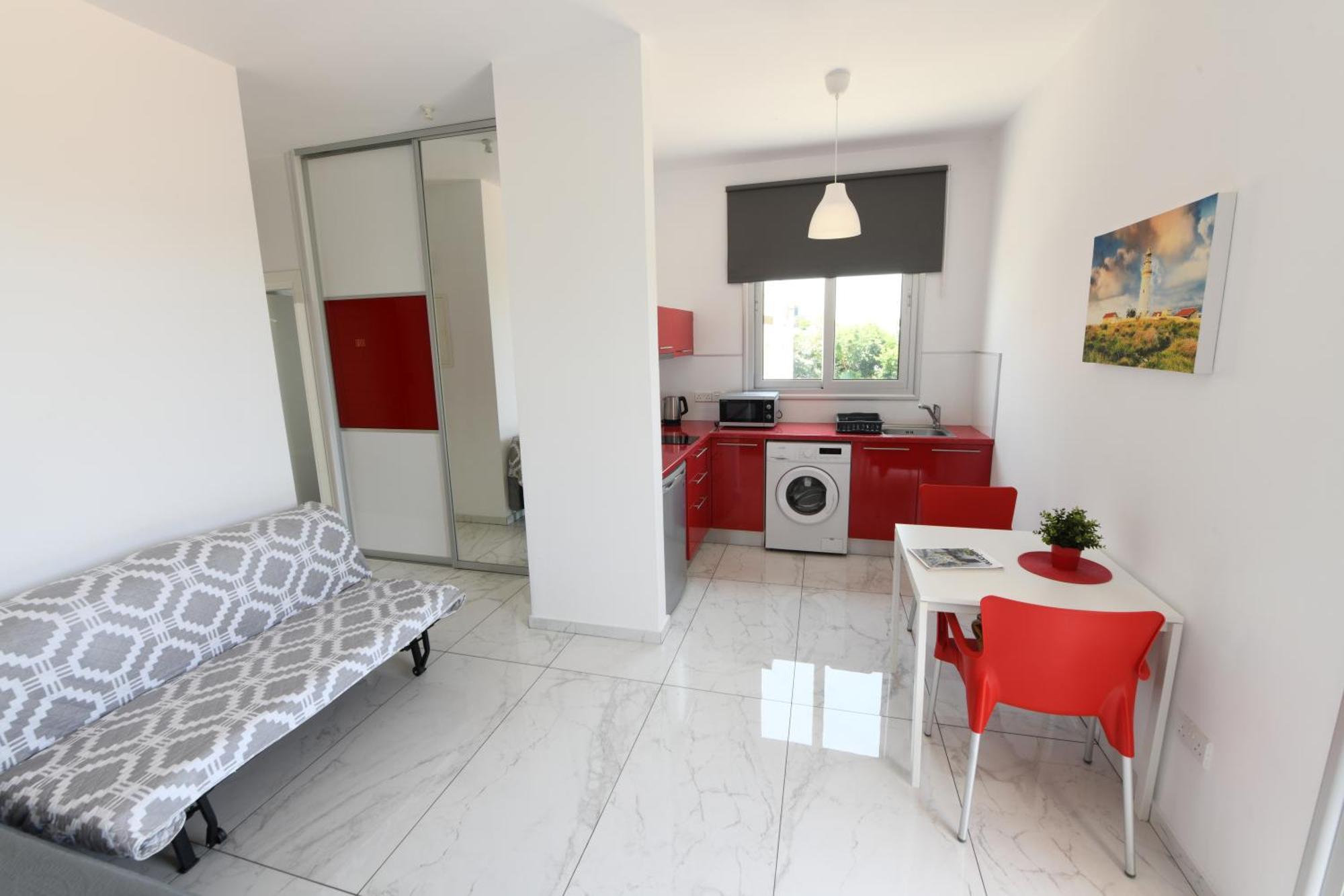 Dream- Downtown-Studios Paphos ภายนอก รูปภาพ